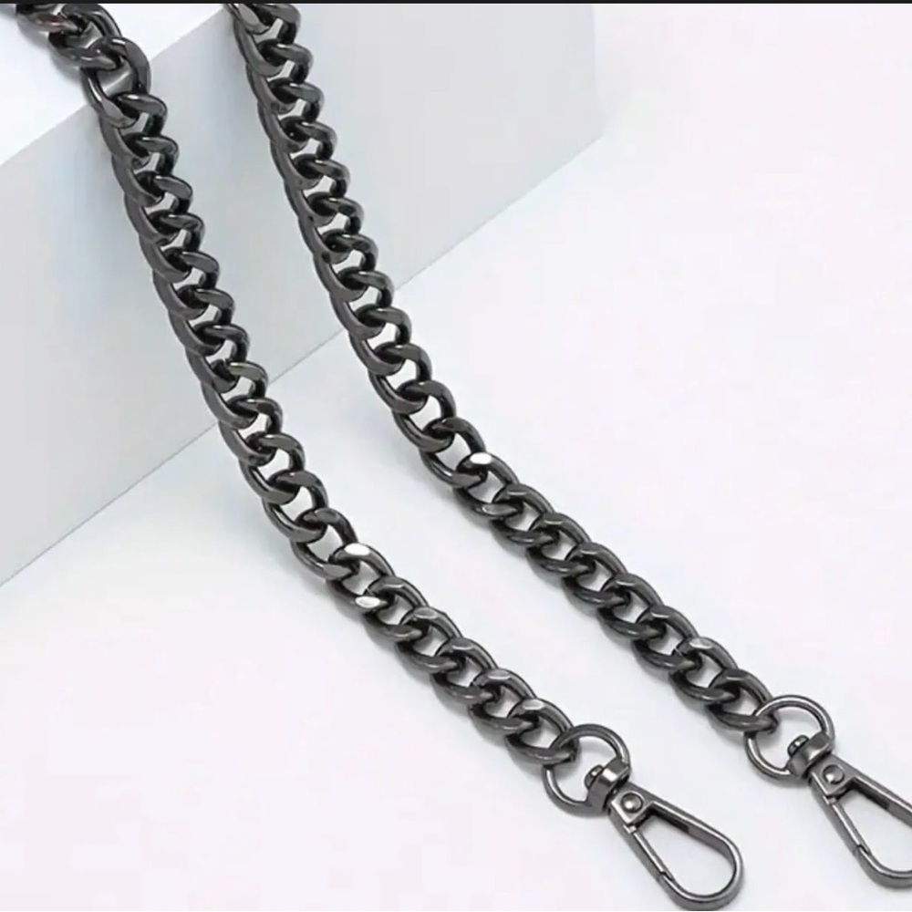 6644-Bag Chain - Black Finish - 40"